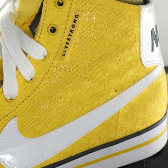 SOLD NIKE x Livestrong Sweet Classic High Sneakers - Picture 2 of 8